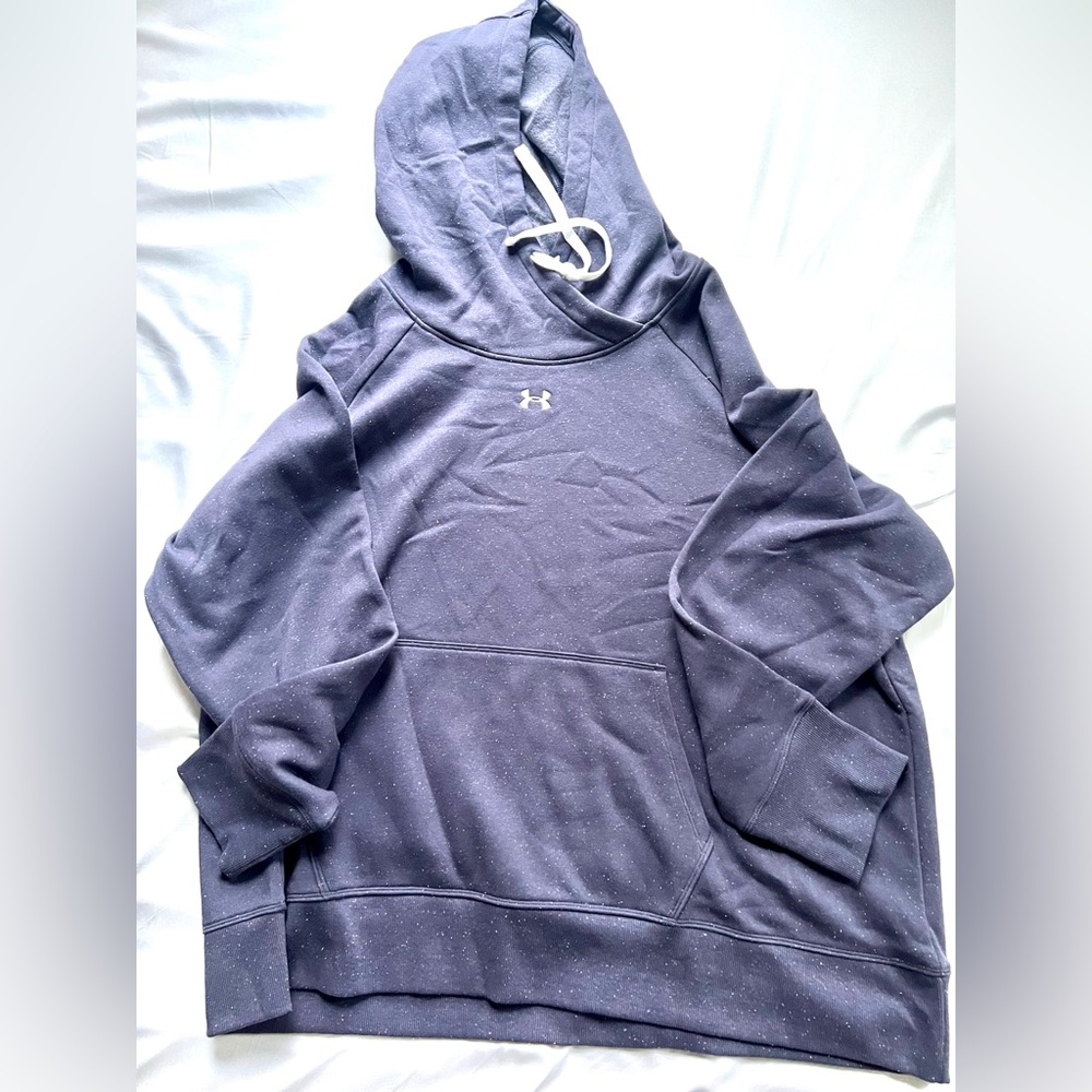NWOT / Under Armour Hoodie